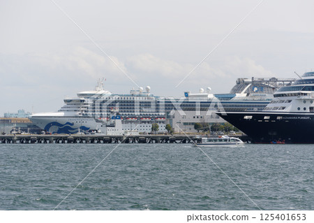 Azamara Pursuit moored at Shinko Pier and luxury cruise ship Diamond Princess moored at Osanbashi Pier Azamara Pursuit moored at Shinko Pier and luxury cruise ship Diamond Princess moored at Osanbashi Pier 125401653