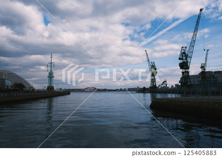 [Kobe Brick Warehouse] Kobe Port Scenery 125405883