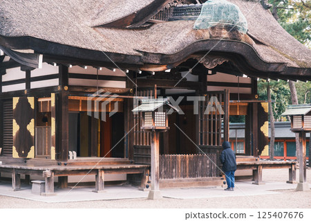 [Sumiyoshi Taisha] A historic shrine in Osaka city 125407676