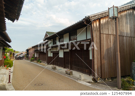 關塾、連棟別墅街景 關塾、連棟別墅街景 125407994