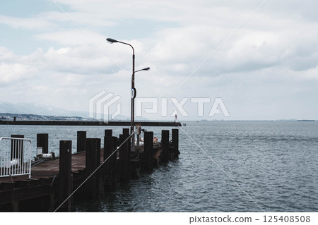 [Nagisa Park] Beautiful scenery on the shores of Lake Biwa 125408508