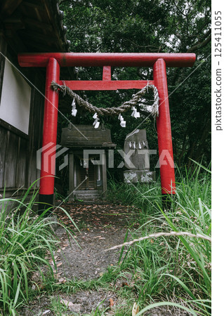守山神社鳥居：寧靜而神聖的神社 125411055