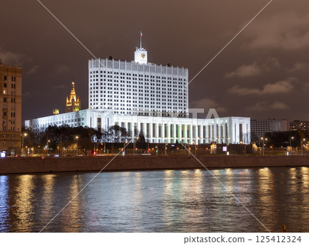 MOSCOW - OCTOBER 14: House of Government in Moscow, Russia, at night on October 14, 2024 in Moscow, Russia MOSCOW - OCTOBER 14: House of Government in Moscow, Russia, at night on October 14, 2024 in Moscow, Russia 125412324