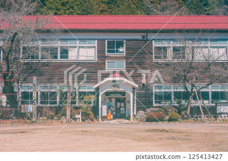 舊木澤小學[飯田市] 125413427