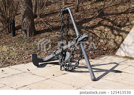 Russia, Saint Petersburg, April 15, 2025. In the photo, a monument to the anchor on Voronya Gora to the soldiers of the Aurora who defended Leningrad in September 1941 and died in fierce battles. Russia, Saint Petersburg, April 15, 2025. In the photo, a monument to the anchor on Voronya Gora to the soldiers of the Aurora who defended Leningrad in September 1941 and died in fierce battles. 125413530