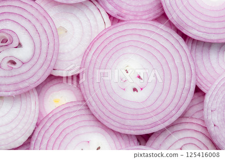 Top view of sliced red onion for background 125416008