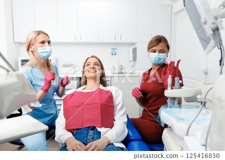 dentist concept, dental explorer, Stomatology cabinet, dental tools, examination patient, dental procedure, professional orthodontic clinic 125416830