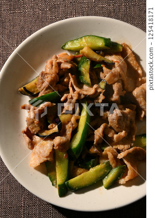 Spicy stir-fried pork, eggplant and cucumber with miso 125418171