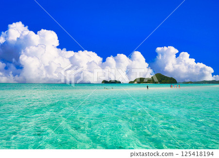 Palau's beautiful coral reef sea Palau's beautiful coral reef sea 125418194