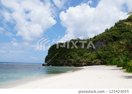 Scenery of Gun Beach, Guam 125423055