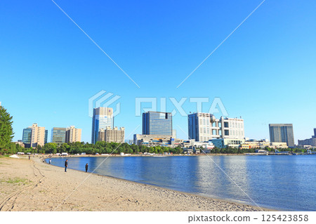 Odaiba, Minato Ward, Tokyo, Fuji Television Headquarters Building and Odaiba scenery Odaiba, Minato Ward, Tokyo, Fuji Television Headquarters Building and Odaiba scenery 125423858