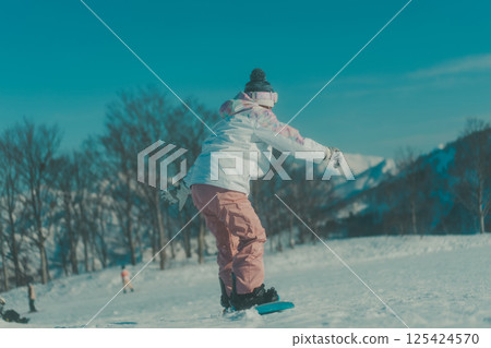 滑雪板 女生 女孩 125424570