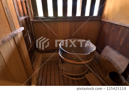 Matsue City, Shiomi Nawate Samurai Residence, Bathhouse 125425119