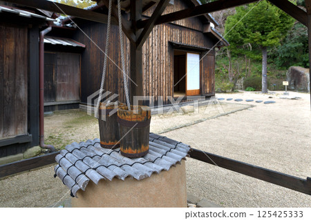 Matsue City, Shiomi Nawate Samurai Residence, Well 125425333