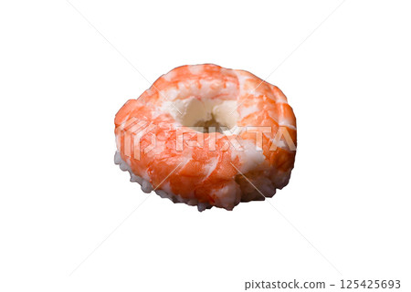 Donut shaped sushi rolls with salmon, shrimp and tuna 125425693