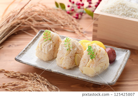 竹筍飯糰 125425807