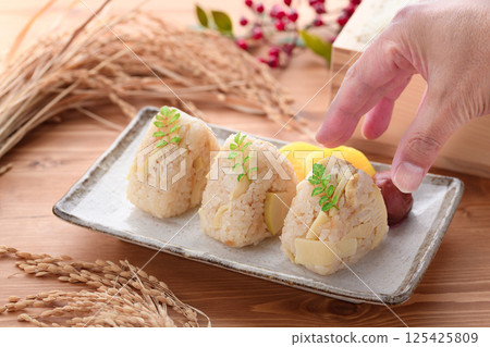 竹筍飯糰 125425809