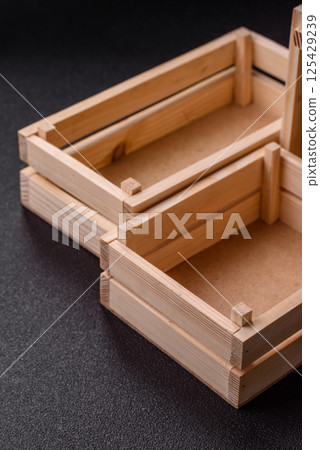 Empty wooden box for fruits or vegetables 125429239