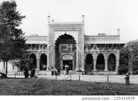 1893 Chicago World's Fair Pavilion 125433474