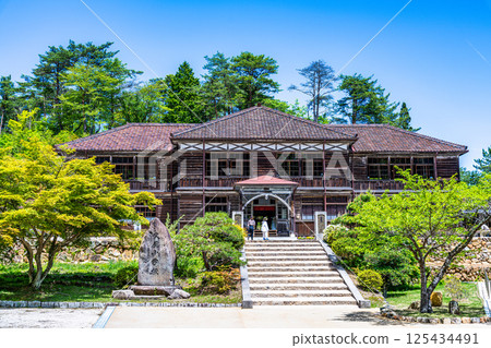 [Closed] Former Fukiya Elementary School, sunny early summer scenery 4, Takahashi City, Okayama Prefecture 125434491