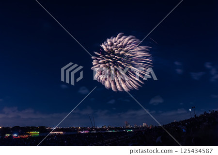 Edogawa Fireworks Festival, Tokyo 125434587