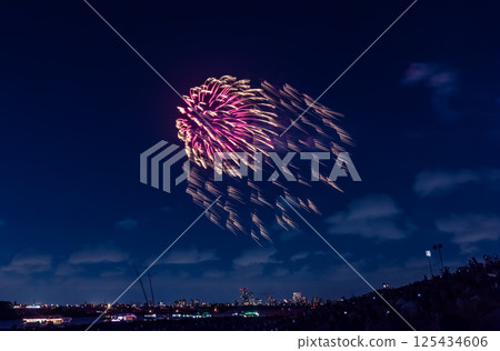 Edogawa Fireworks Festival, Tokyo 125434606