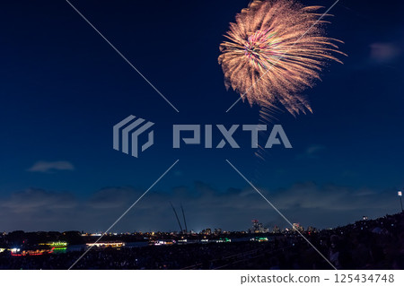 Edogawa Fireworks Festival, Tokyo 125434748