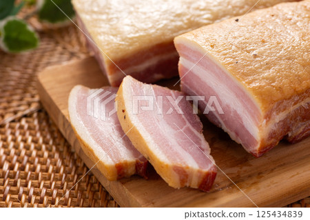 塊培根 塊培根 125434839