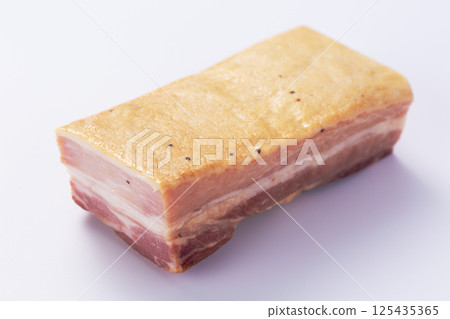 塊培根 125435365