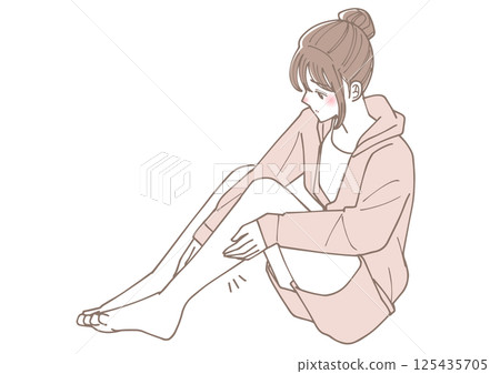 一個女人擔心腿腫的插圖 一個女人擔心腿腫的插圖 125435705