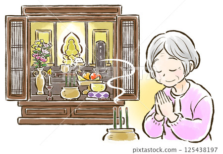 一位老婦人在佛壇前燒香祈禱 一位老婦人在佛壇前燒香祈禱 125438197