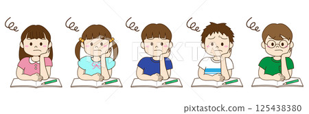 孩子們學習和擔心的插圖 125438380