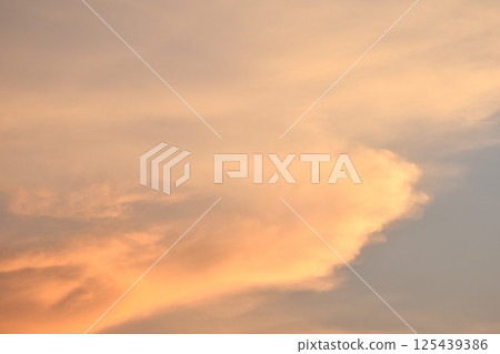 cloud spreading on twilight sunset sky in evening cloud spreading on twilight sunset sky in evening 125439386