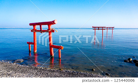 Underwater torii gate, Ouojinja Shrine, Tara Town, Saga Prefecture Underwater torii gate, Ouojinja Shrine, Tara Town, Saga Prefecture 125440006