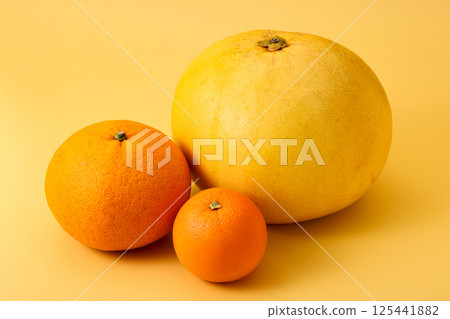 半佩玉柑橘 125441882