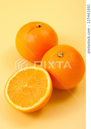 鮮橙色 鮮橙色 125441891