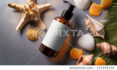 護膚瓶模型圖像 護膚瓶模型圖像 125444338