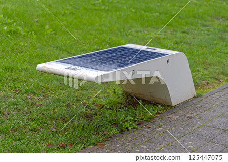Solar Bench Wireless Charging Solar Bench Wireless Charging 125447075