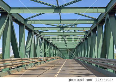 Green Road Bridge 125447087
