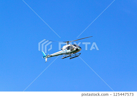 Helicopter Helicopter 125447573