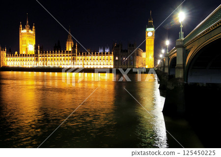 UK Parliament 125450225