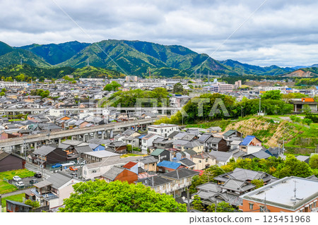 從京都府福知山市福知山城眺望的城市景觀 125451968