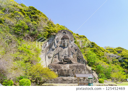 [千葉縣]鋸山：日本寺廟與大佛廣場 125452469