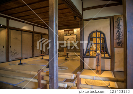 Yoshimizu Shrine, Benkei's Meditation Room and Yoshitsune's Hideaway Room, Mount Yoshino, Nara Prefecture 125453123