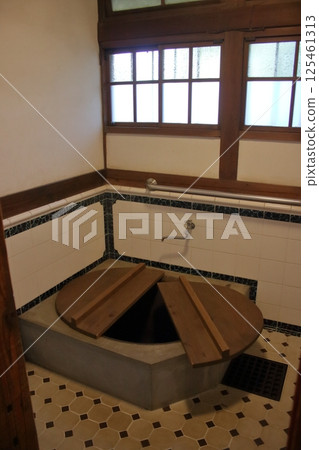 Goemeonmokuro 125461313
