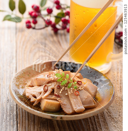 用竹筍製作的自製面麻 用竹筍製作的自製面麻 125463913