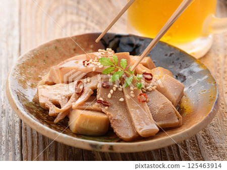 用竹筍製作的自製面麻 125463914