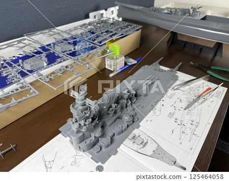Plastic model of the Japanese battleship Musashi Plastic model of the Japanese battleship Musashi 125464058