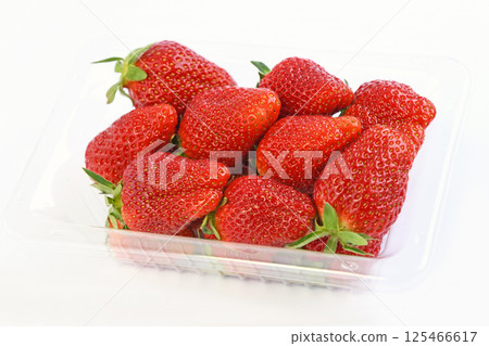 Strawberry (Smiling Berry) 125466617
