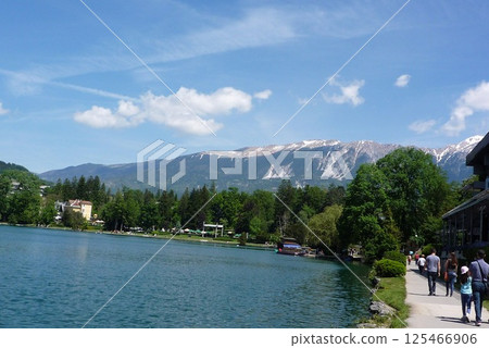 斯洛維尼亞布萊德湖風景 125466906